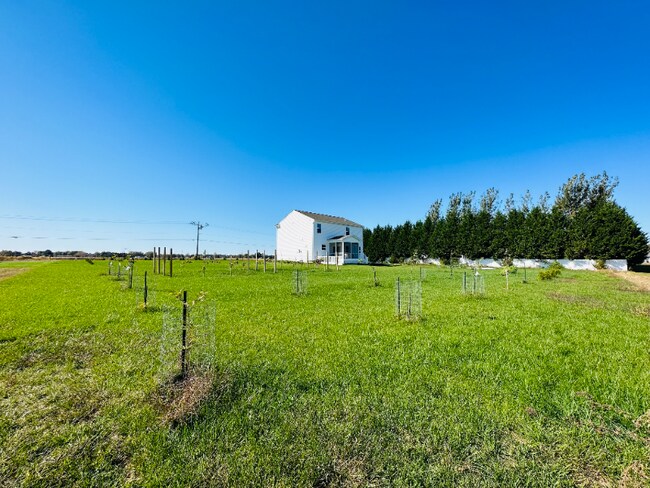 Building Photo - 4740 Canterbury Rd