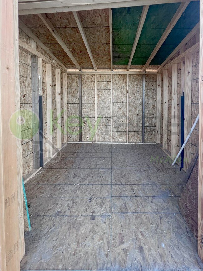 Building Photo - Beautiful 4B/2B Home in Pharr