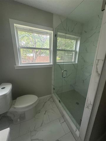 Building Photo - 3625 Sheridon Dr