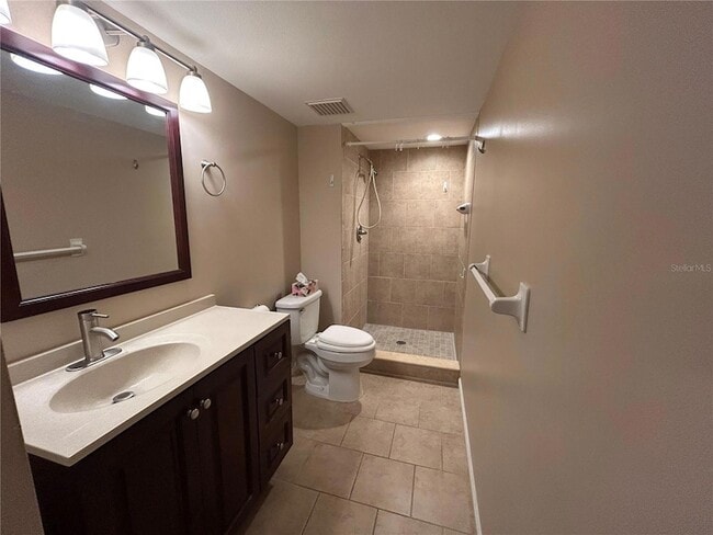 Building Photo - 119 Cypress Ct
