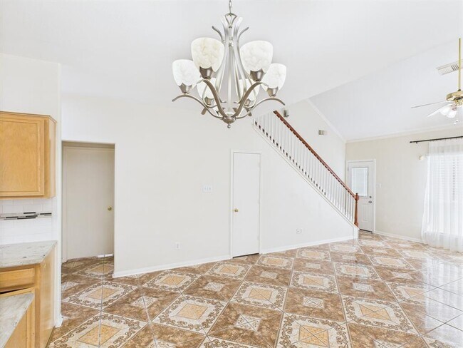 Building Photo - 8827 Aspen Meadow Dr