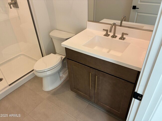 Building Photo - 17778 W Crawfordsville Dr