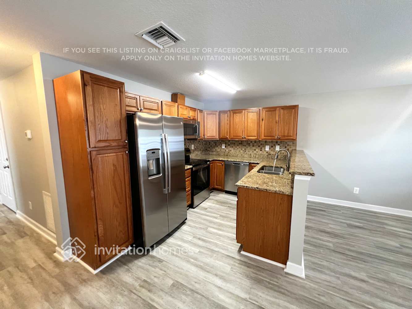 Building Photo - 147 Carol Susan Ln