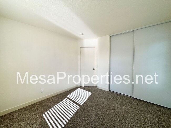 Building Photo - 11433 Mountain View Dr