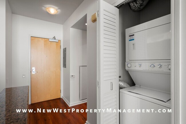 Building Photo - Modern East Village 1-Bedroom at Icon! Sma...