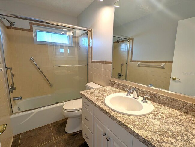 Building Photo - 7288 W Country Club Dr N