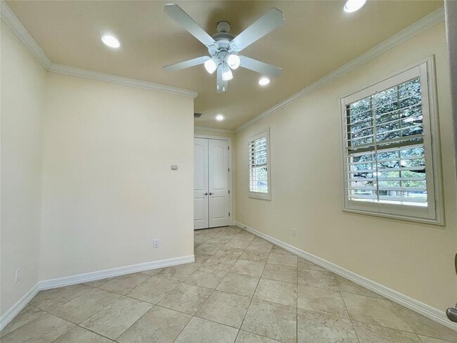 Building Photo - 20603 Highland Lake Loop