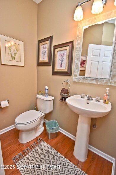 Building Photo - 3257 Doral Ct