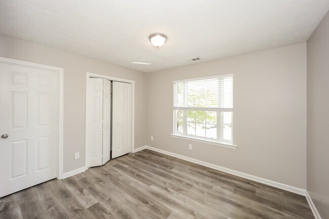 Building Photo - 44 Palladio Way