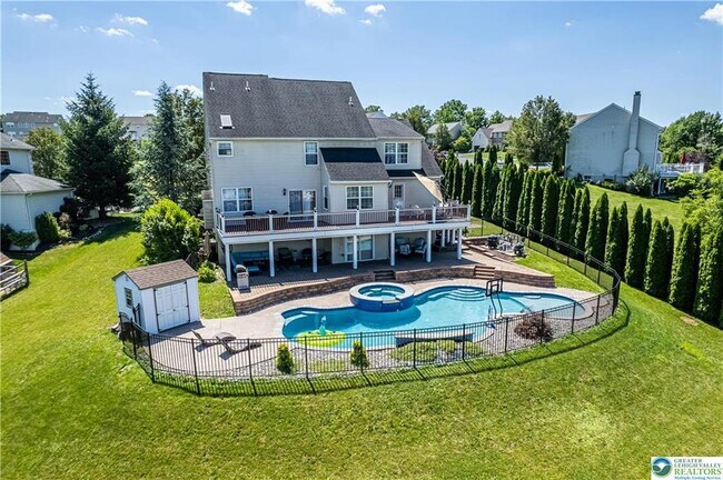 Building Photo - 202 McNair Cir