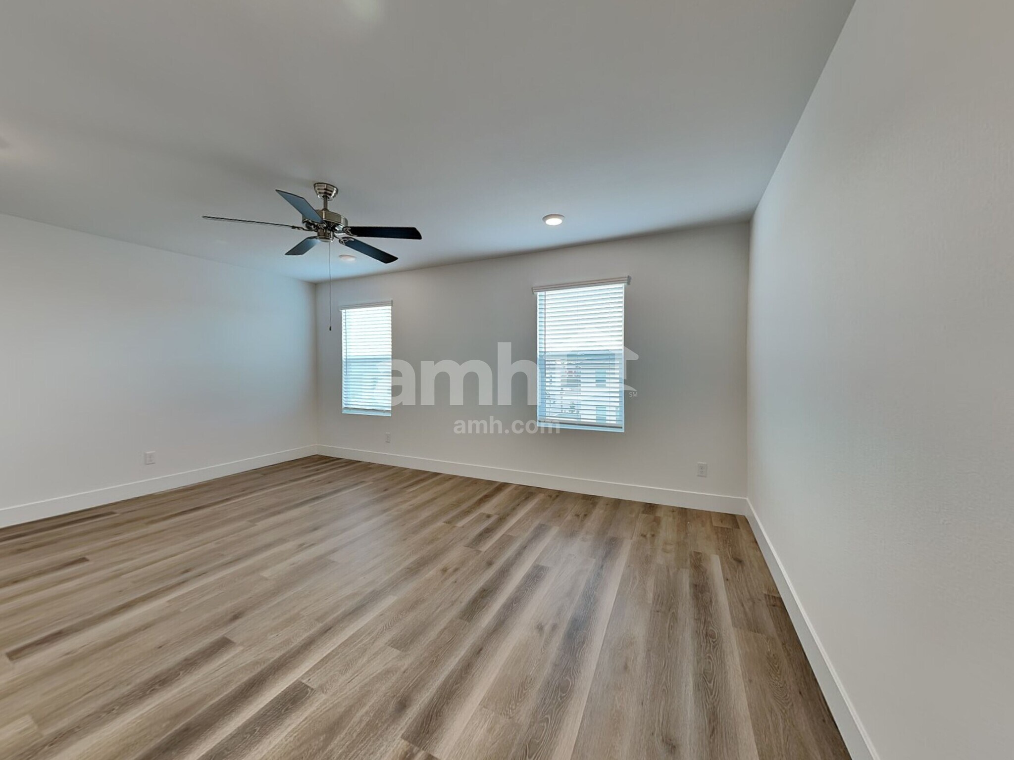 Building Photo - 9141 Fiesta Impatiens Ct