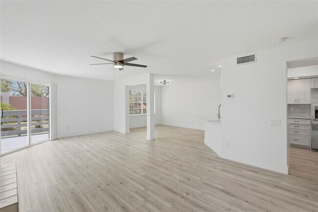 Building Photo - 14510 Alejo Ct