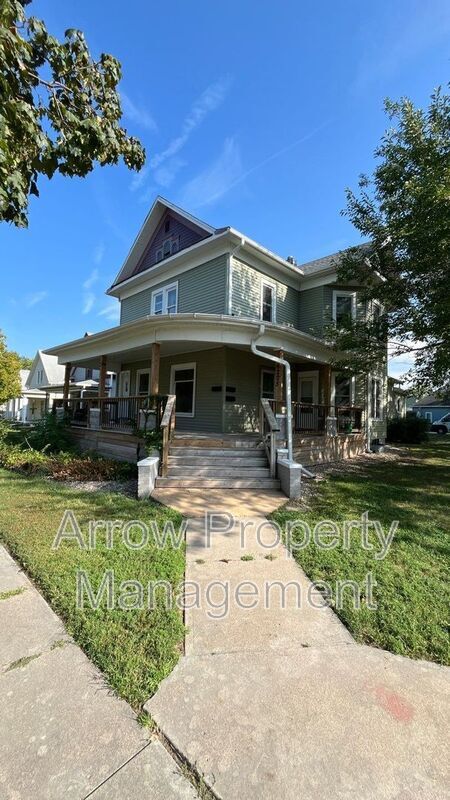 Building Photo - 6205 Ballard Ave