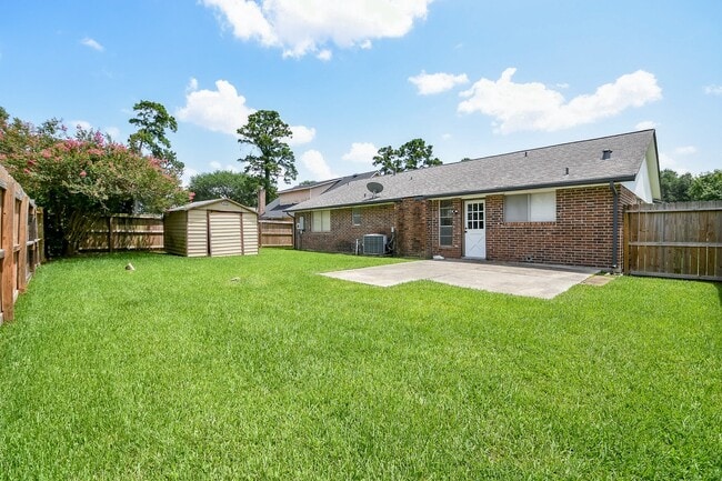 Building Photo - 23938 Spring Mill Ln