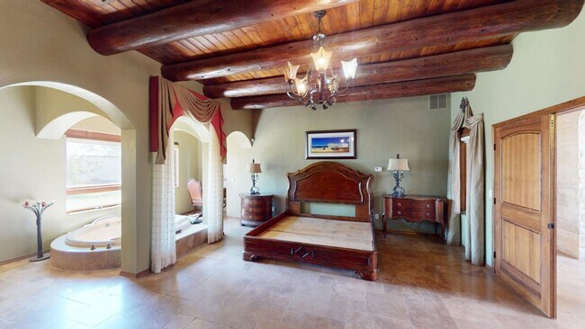 Building Photo - Furnished 5-Bedroom Home with Indoor Pool & Amenities