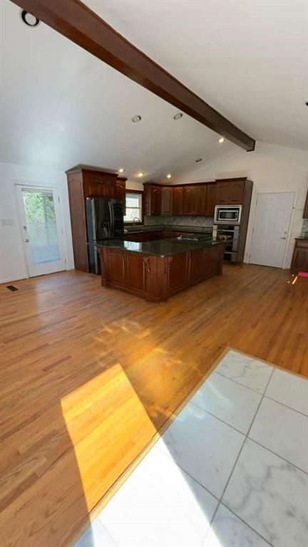 Building Photo - 3400 Spalding Dr