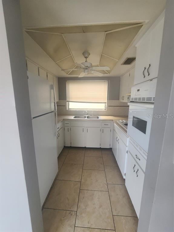 Building Photo - 5109 Tilson Dr