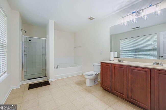 Building Photo - 700 Kirkly Way