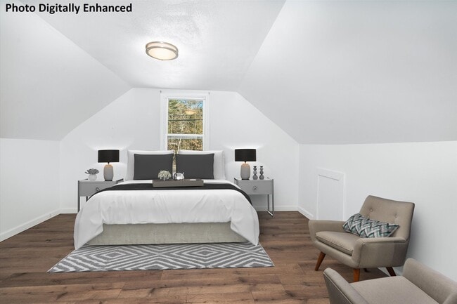 Building Photo - 657 W Swanzey Rd