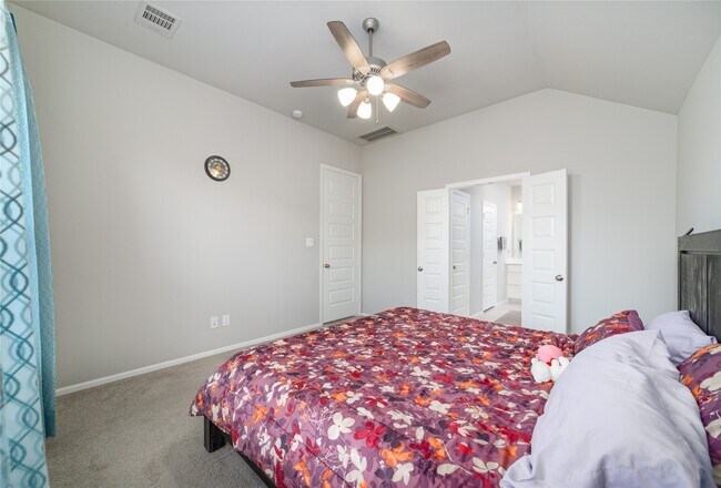 Building Photo - 10443 Cecilia Star Ln