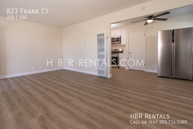 Building Photo - 823 Frank Ct