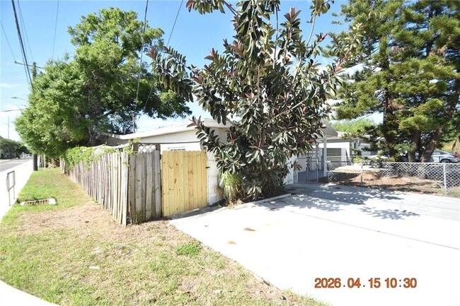 Building Photo - 3602 W Oklahoma Ave