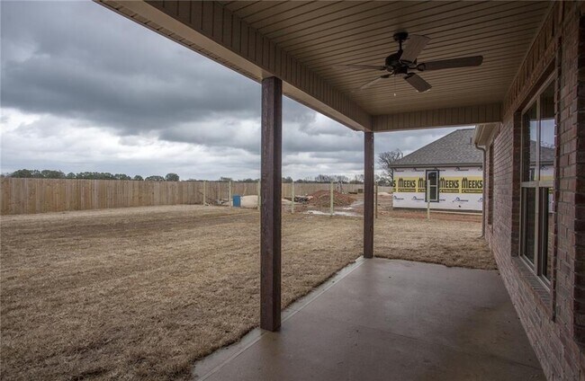 Building Photo - 1004 Taylor