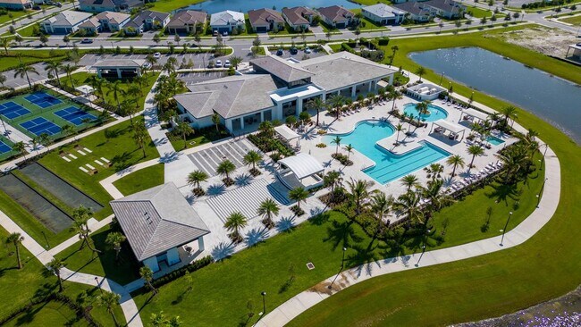 Building Photo - 5576 Captiva Ln