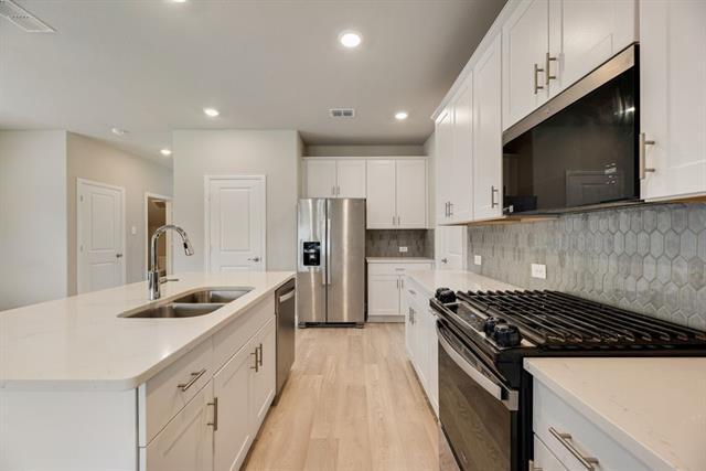 Building Photo - 605 Willet Dr