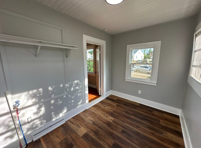 Building Photo - 3112 Peebles Dr