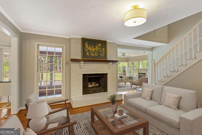 Building Photo - 1375 Mosswood Ln SE