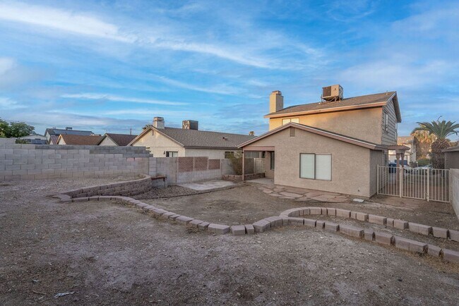 Building Photo - 5055 Stormy Cir