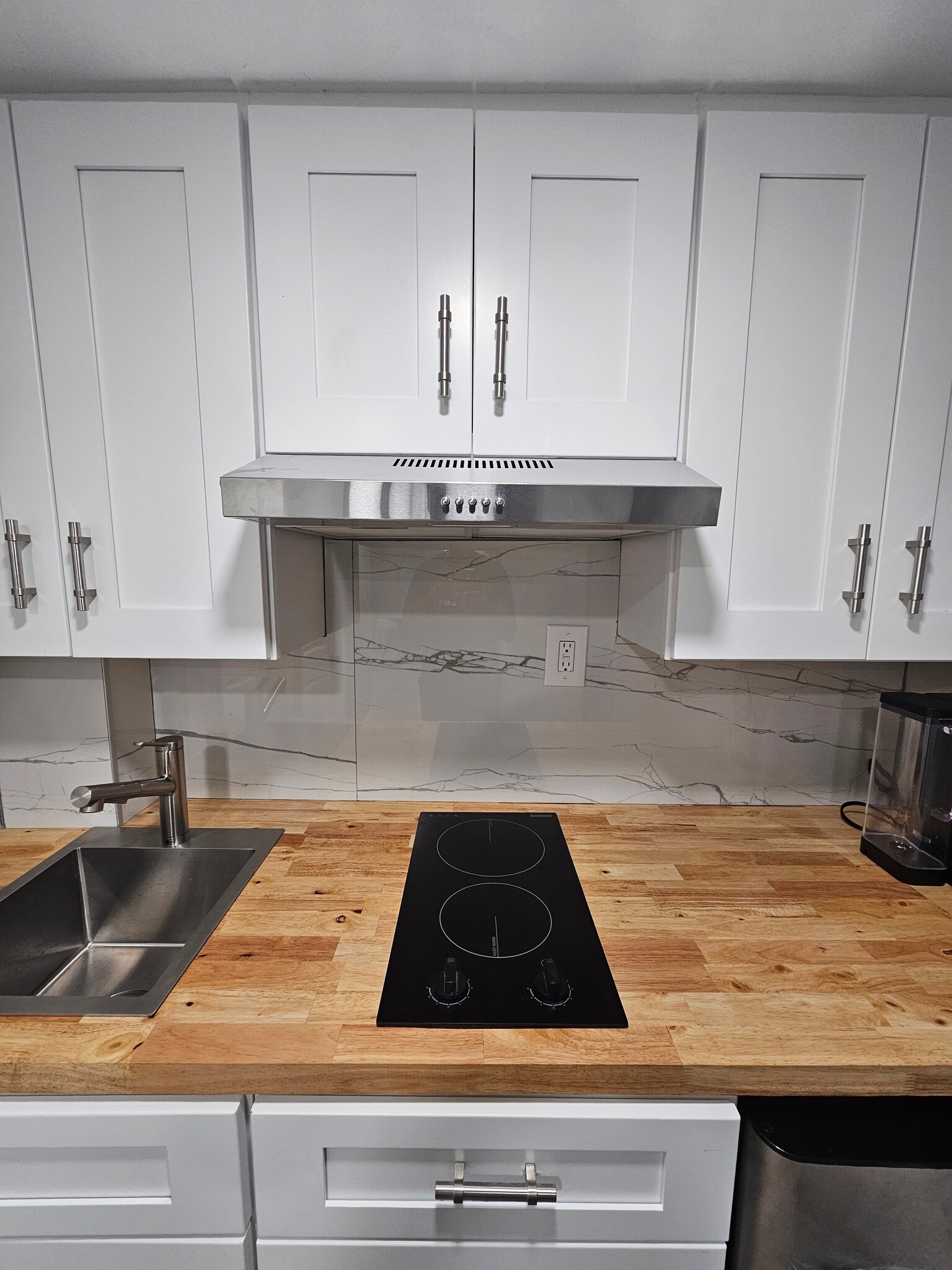 Building Photo - 544 E Milton Ave