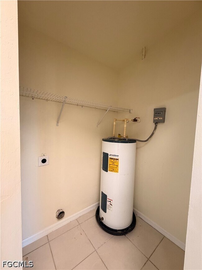 Building Photo - 762 Gallo Ave S