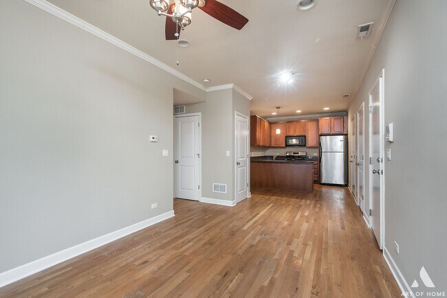Building Photo - 3709 N Kenneth Ave