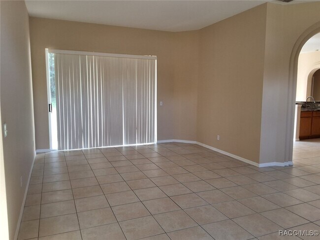 Building Photo - 1474 W Pringle Pl