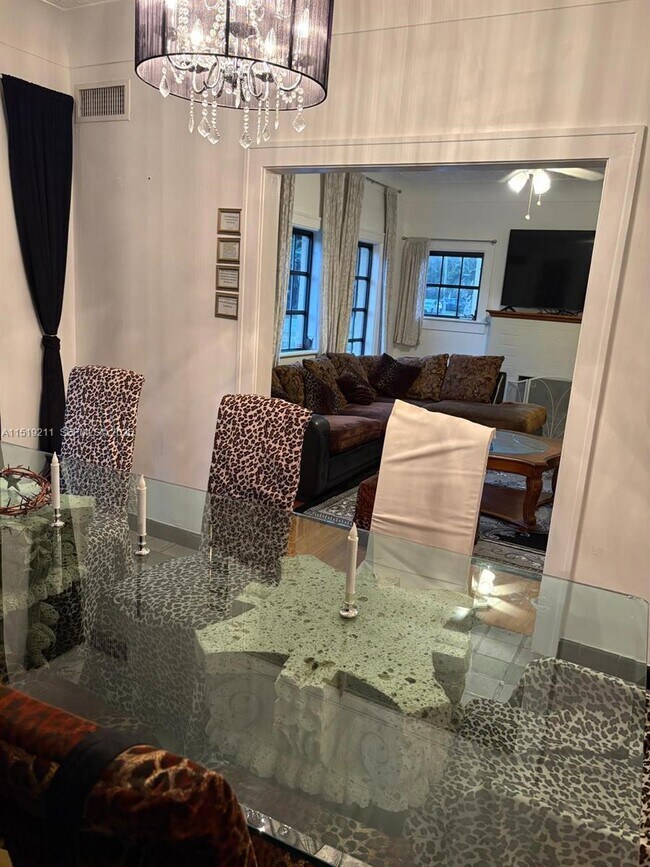 Building Photo - 8900 NE 1st Ave