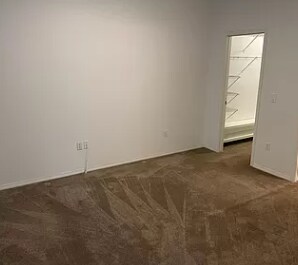 Building Photo - 1220 NE Horizon Loop