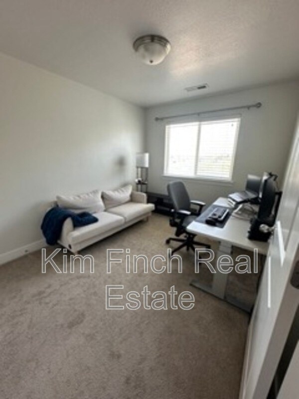 Building Photo - 3637 W 1700 N