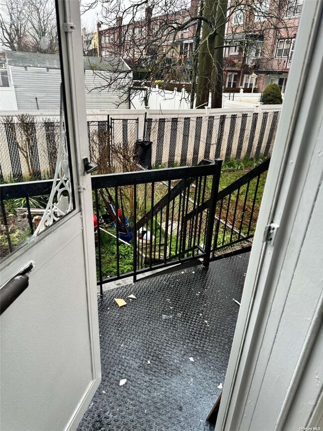 Building Photo - 8616 Avenue L