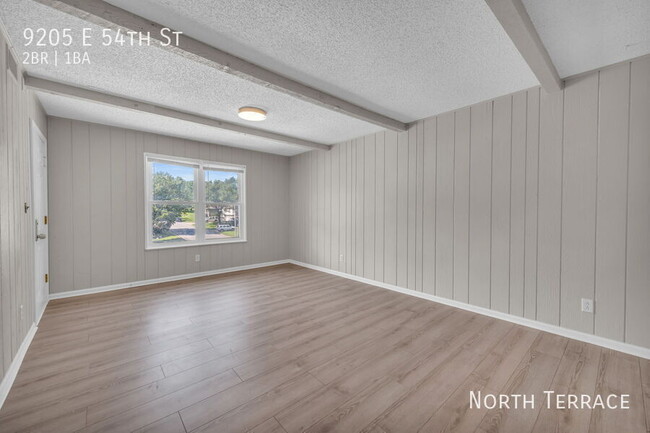 Building Photo - ? Totally Renovated 2BR in Raytown with In...