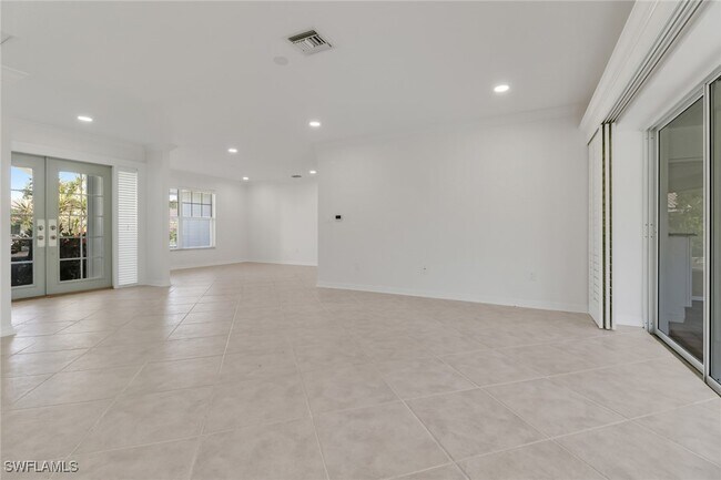 Building Photo - 750 Southern Pines Dr
