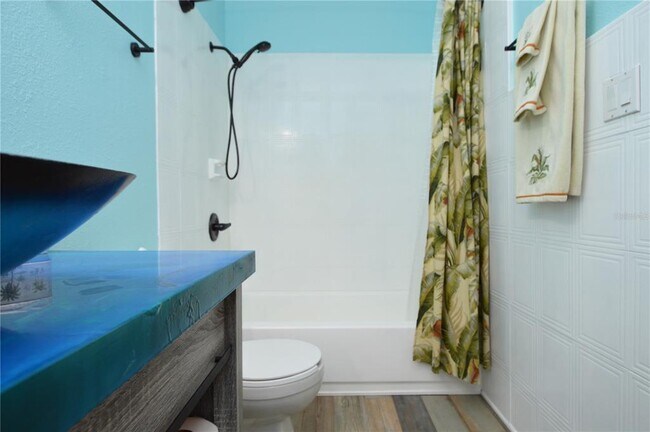 Building Photo - 1400 Gandy Blvd N