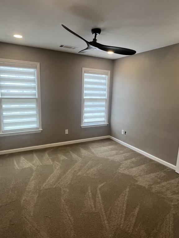 Building Photo - 738 Prince Pl NW