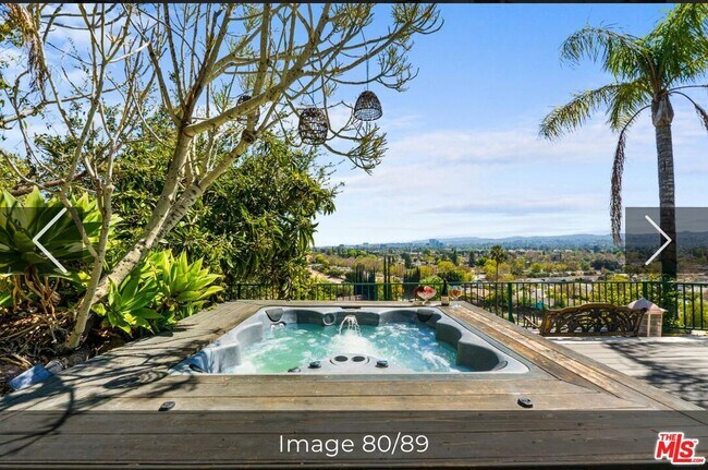 Building Photo - 23426 Balmoral Ln