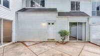 Building Photo - 6927 Stonington Ln