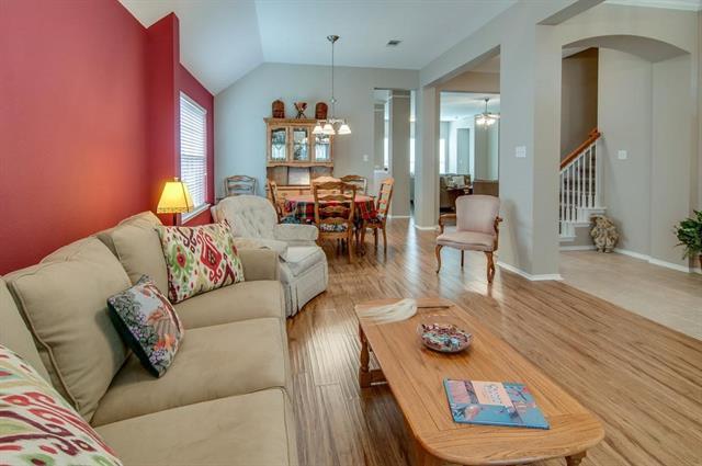 Building Photo - 13049 Fencerow Rd