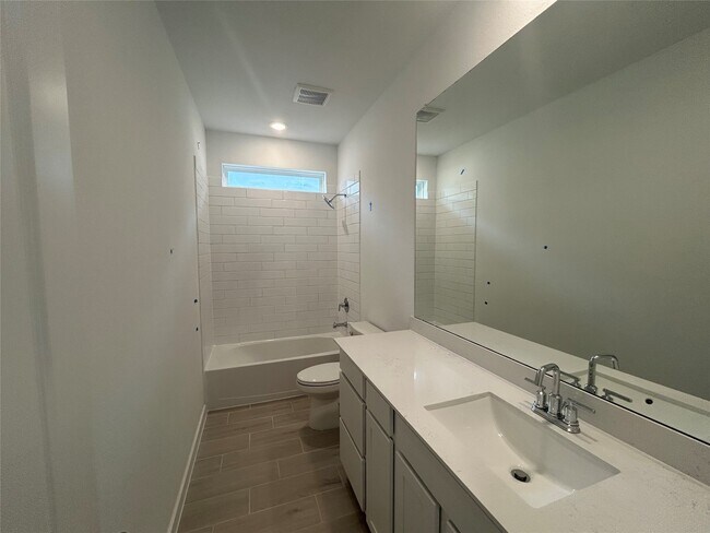 Building Photo - 29022 Bison Hvn Dr