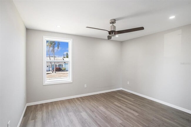 Building Photo - 3412 Springfield Dr