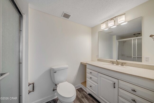 Building Photo - 4736 Sunset Dr